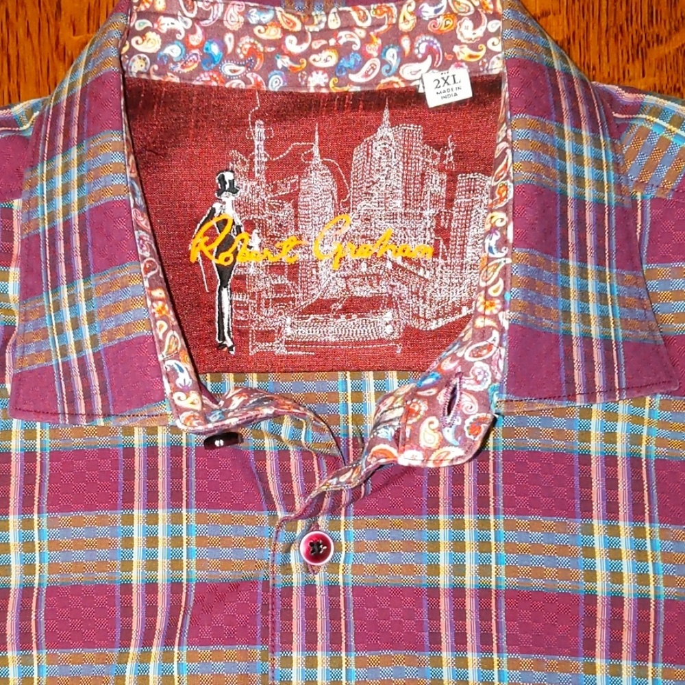 Robert Graham Button Down